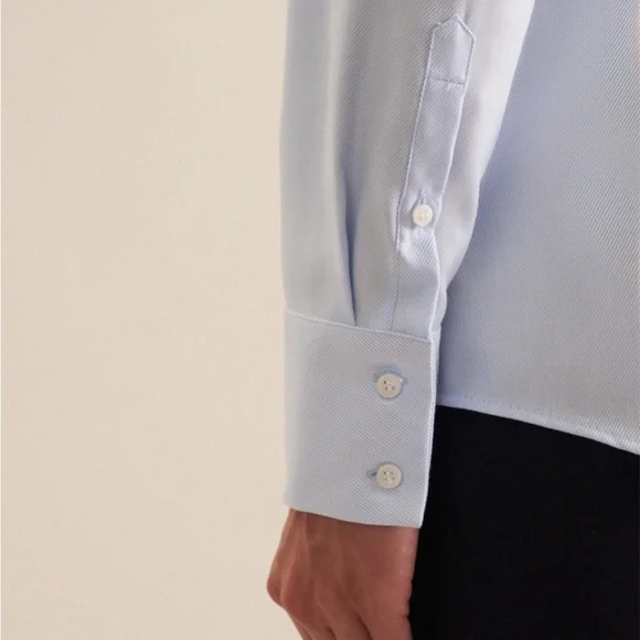 NWT - Seidensticker Blue Twill Chalice Blouse - Size DE36 - Picture 4 of 6